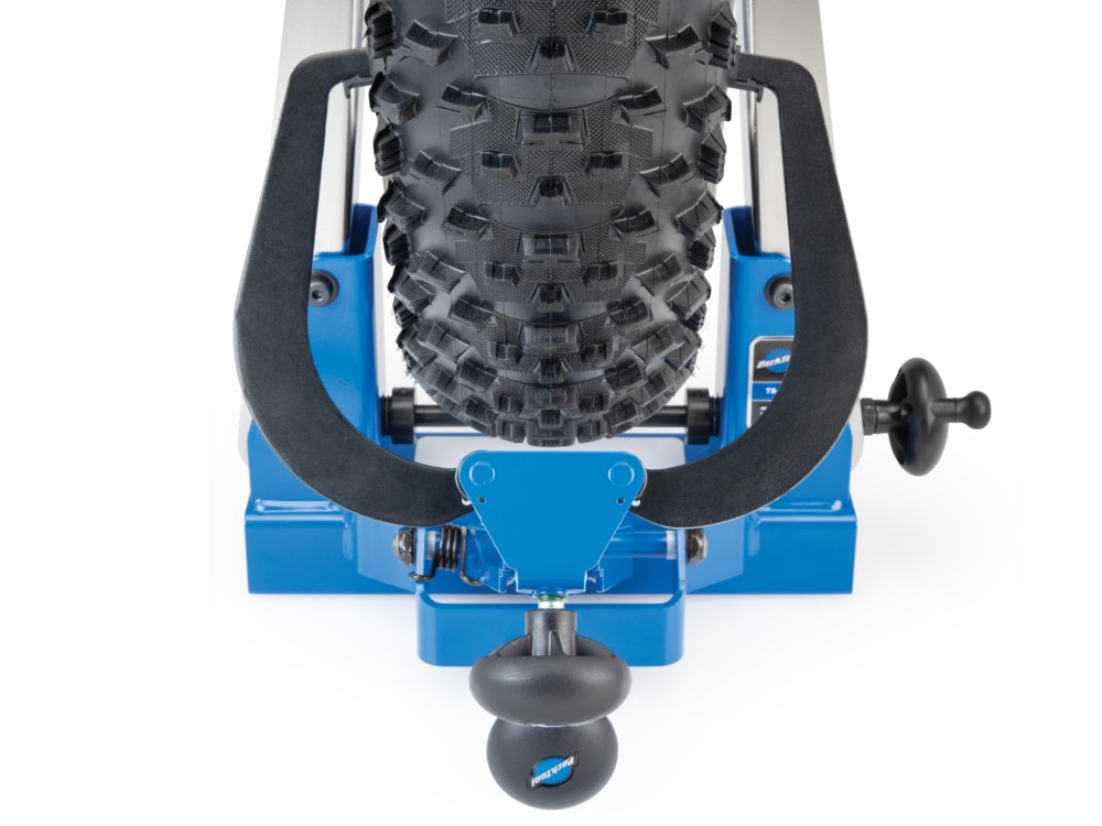 Park Tool TS-4.2 Professional Wheel Truing Stand 4 Park Tool TS-4.2 Professional Wheel Truing Stand - Image 4