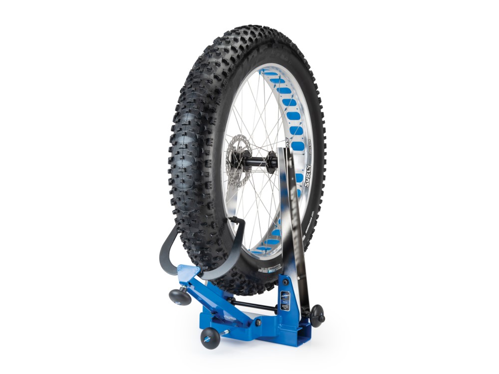 Park Tool TS-4.2 Professional Wheel Truing Stand 3 Park Tool TS-4.2 Professional Wheel Truing Stand - Image 3