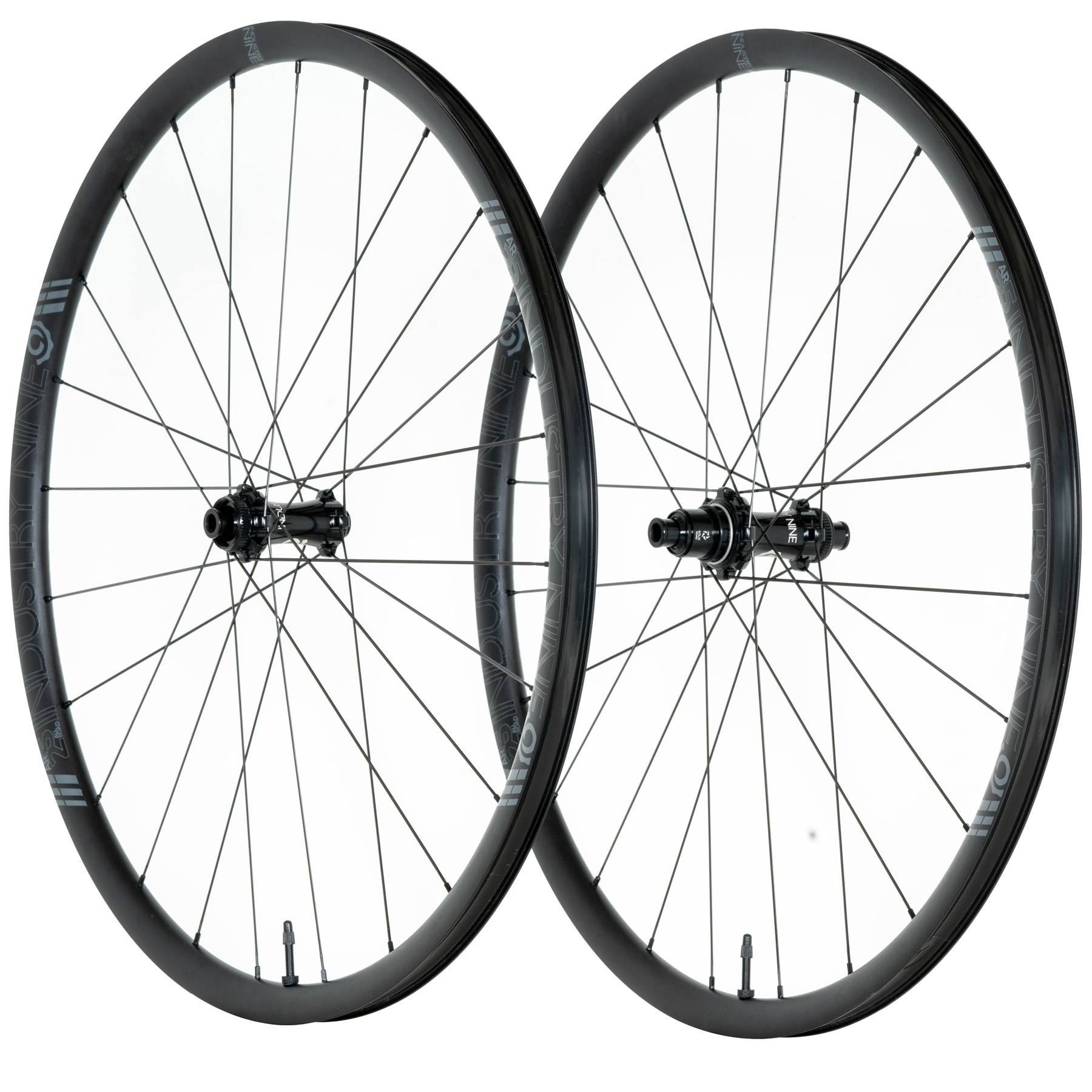 Solix SL AR25 Wheelset Black 1 Solix SL AR25 Wheelset Black