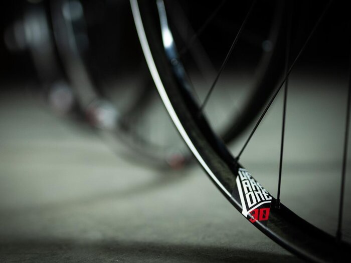 We Are One Triad (EN) Industry Nine 1/1 Boost Wheelset