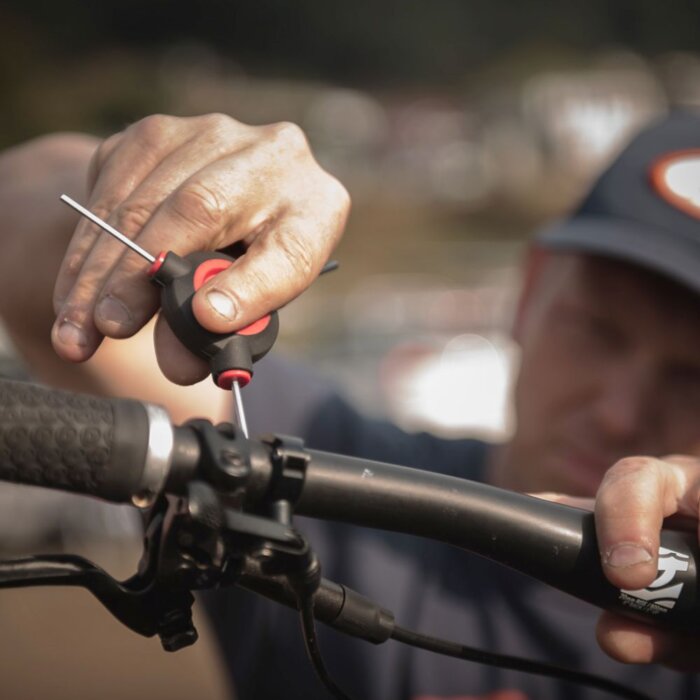 FEEDBACK SPORTS - 3-WAY FIXED TOOLS 9 FEEDBACK SPORTS - 3-WAY FIXED TOOLS
