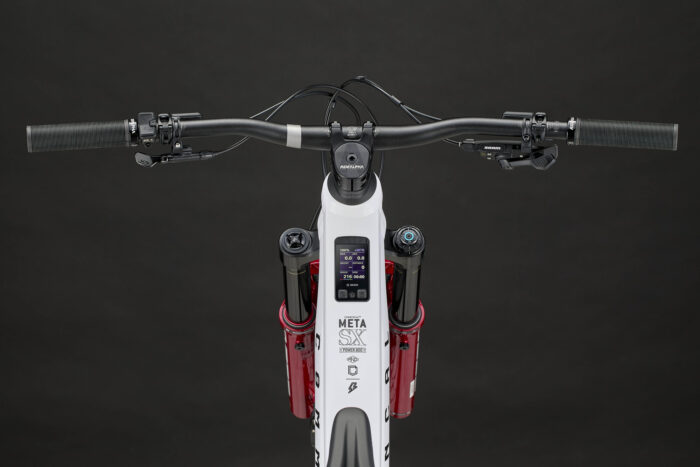 COMMENCAL META POWER SX 800 ROCKSHOX PURE WHITE 2026 10 COMMENCAL META POWER SX 800 ROCKSHOX PURE WHITE 2026