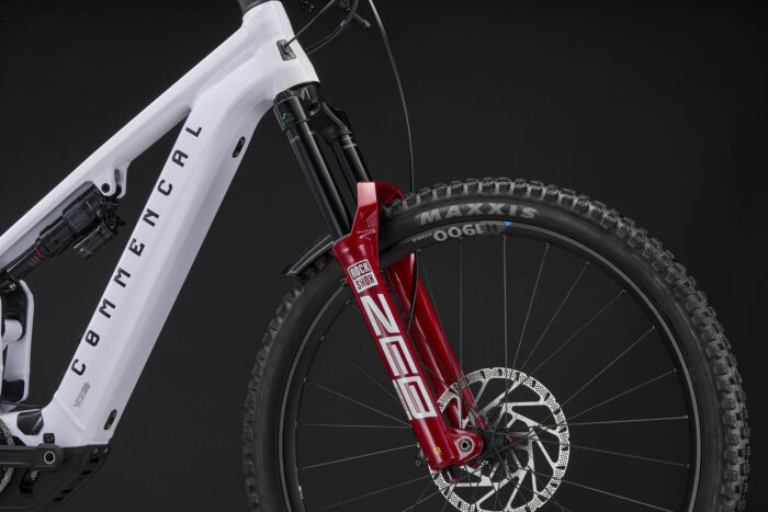 COMMENCAL META POWER SX 800 ROCKSHOX PURE WHITE 2026 8 COMMENCAL META POWER SX 800 ROCKSHOX PURE WHITE 2026